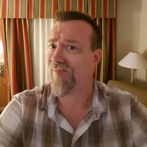 Meet your Posher, Lowell - Picture 1 of 1